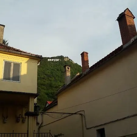 Castelului 2 * Brasov