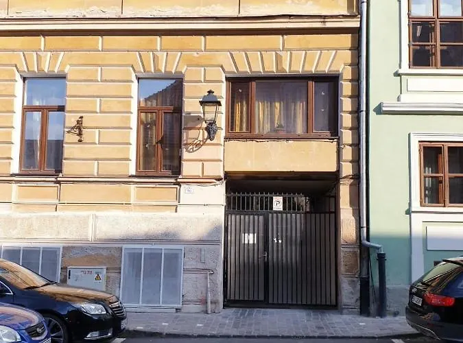 Castelului 2 * 布拉索夫